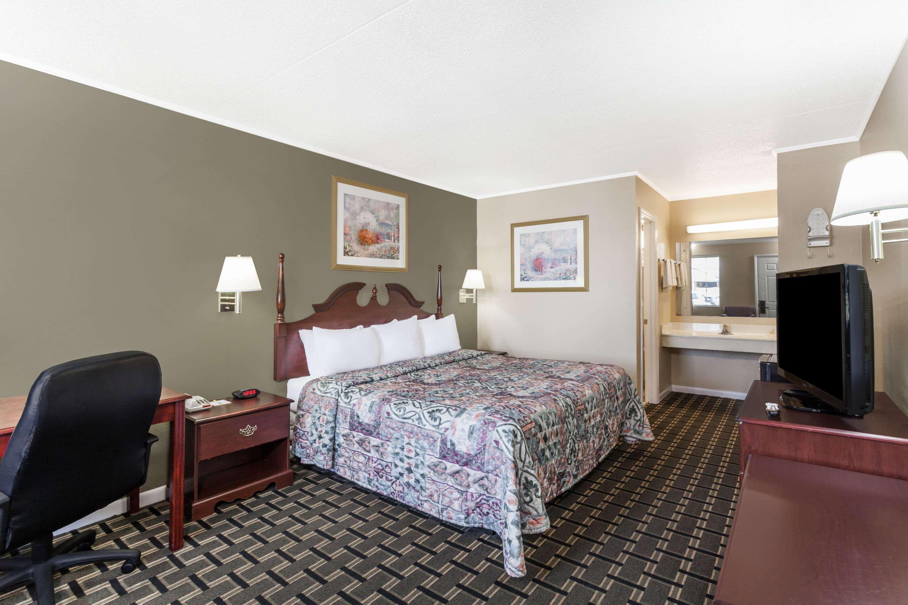 Days Inn By Wyndham Lenoir City Kültér fotó